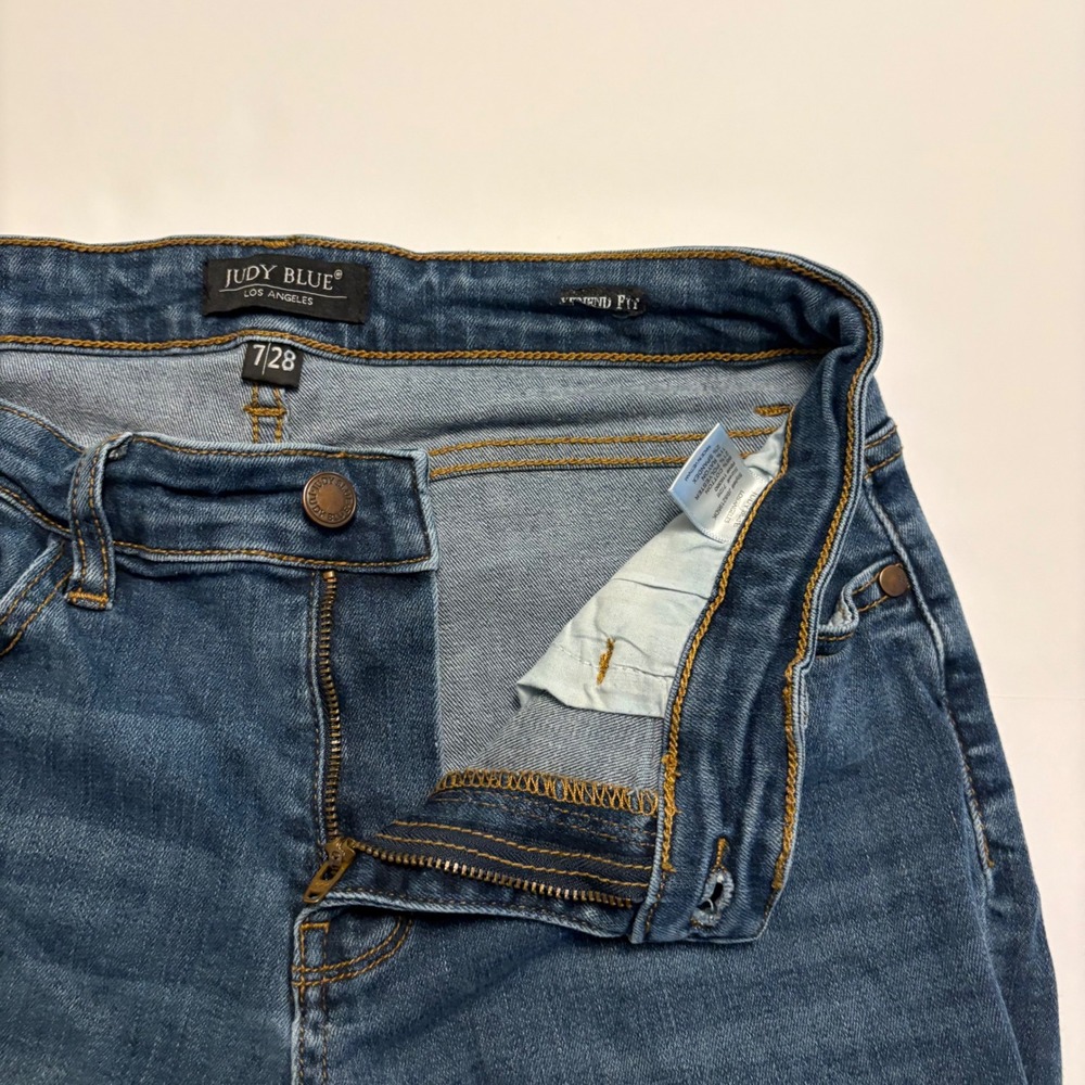 Judy Blue Boyfriend Fit Jeans Women 7/28 Blue Medium Wash JB82195DK Stretch - Picture 7 of 9